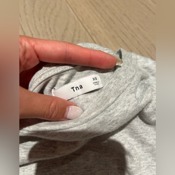 TNA Crop Top - Picture 2 of 2